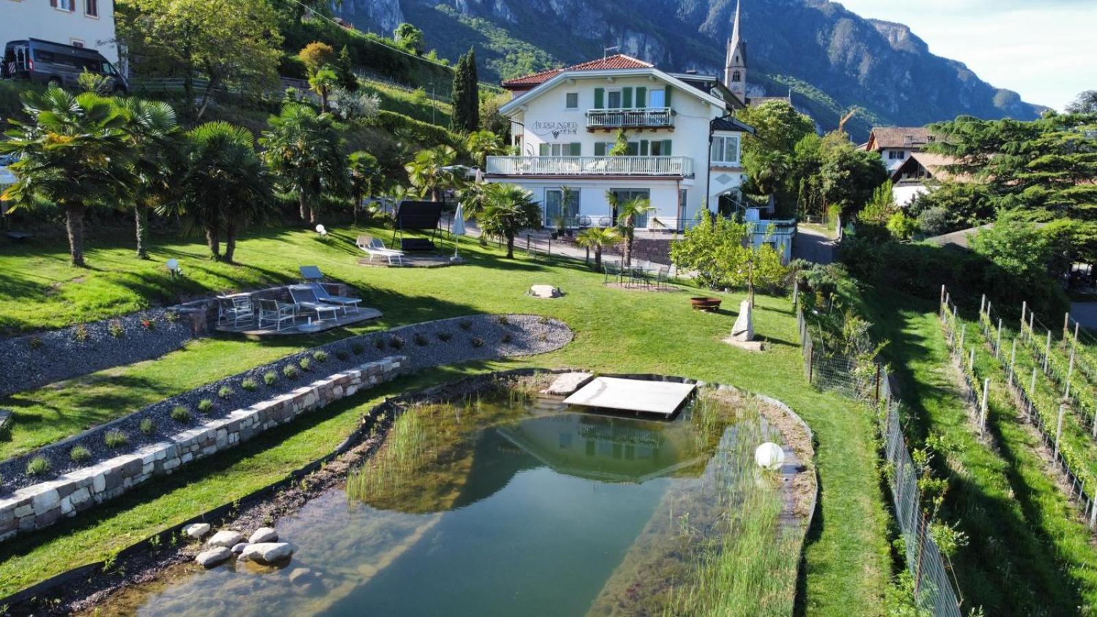 Vila Burgunderhof Montagna Exteriér fotografie